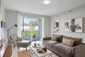 Modern Storey Lake Resort Disney Orlando 4741-104